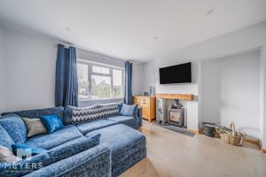 Sitting Room- click for photo gallery